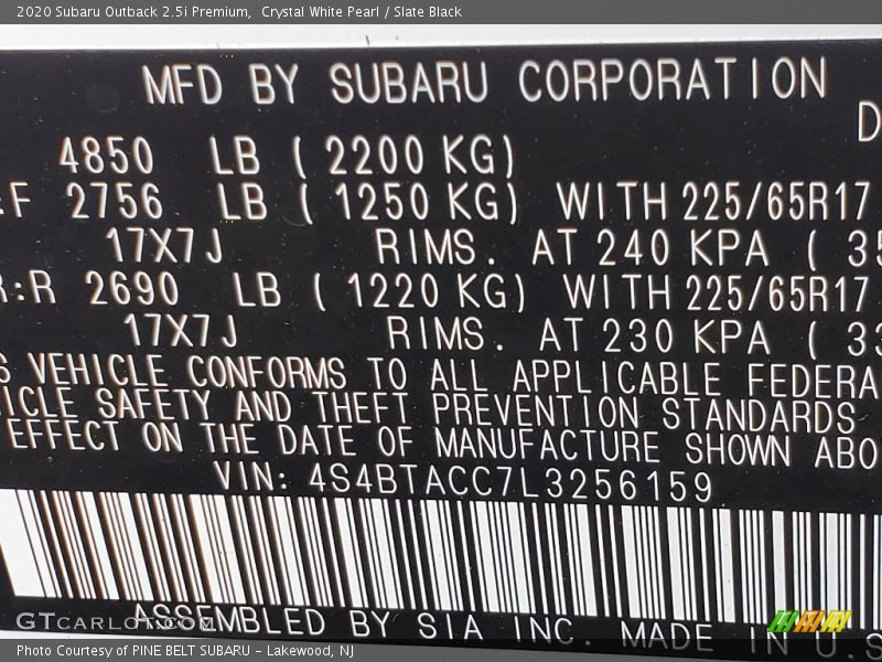 Crystal White Pearl / Slate Black 2020 Subaru Outback 2.5i Premium