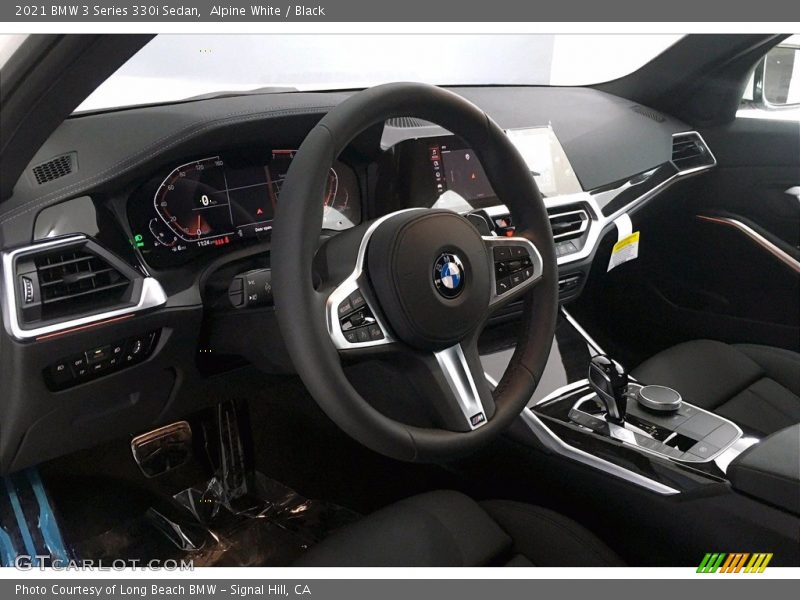Alpine White / Black 2021 BMW 3 Series 330i Sedan