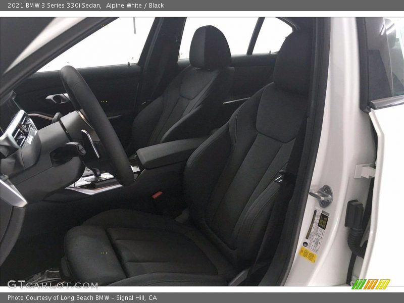 Alpine White / Black 2021 BMW 3 Series 330i Sedan