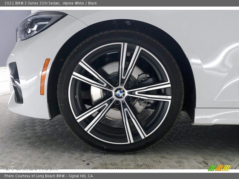 Alpine White / Black 2021 BMW 3 Series 330i Sedan