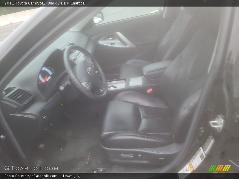 Black / Dark Charcoal 2011 Toyota Camry SE
