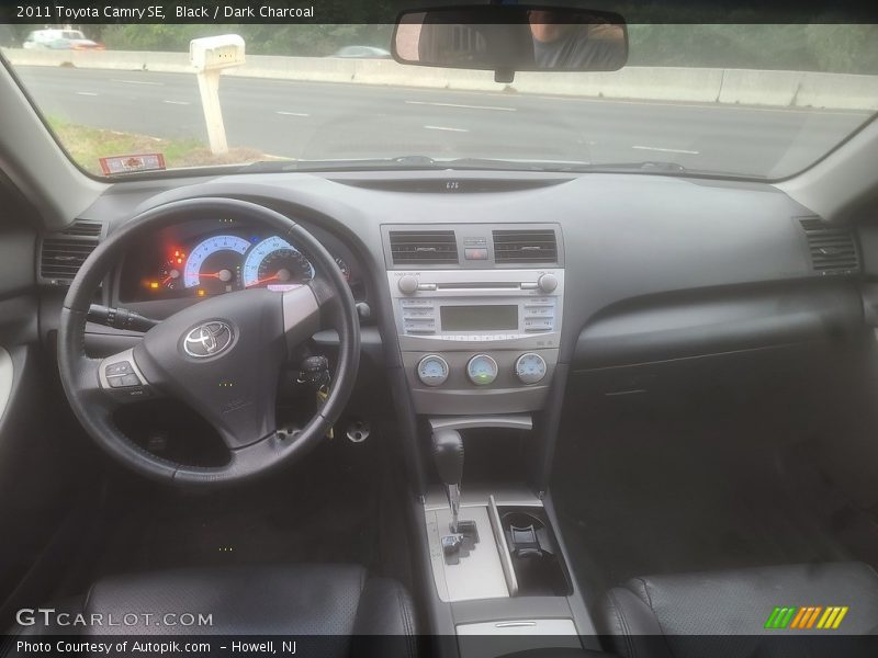 Black / Dark Charcoal 2011 Toyota Camry SE
