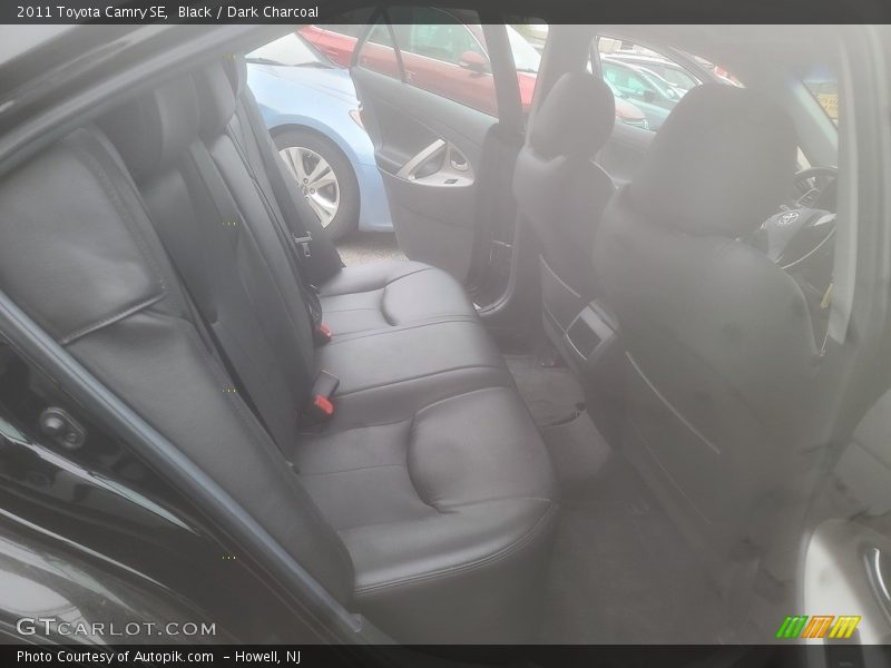 Black / Dark Charcoal 2011 Toyota Camry SE