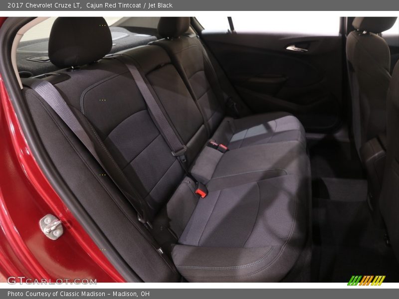 Cajun Red Tintcoat / Jet Black 2017 Chevrolet Cruze LT