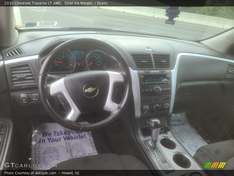 Silver Ice Metallic / Ebony 2010 Chevrolet Traverse LT AWD