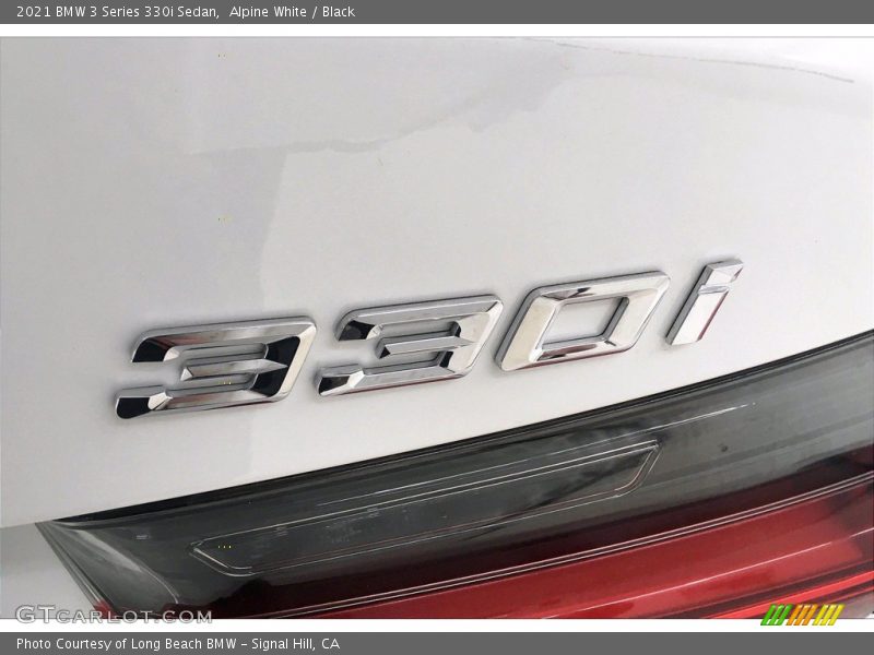 Alpine White / Black 2021 BMW 3 Series 330i Sedan