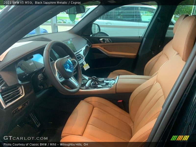 Front Seat of 2021 X5 M50i