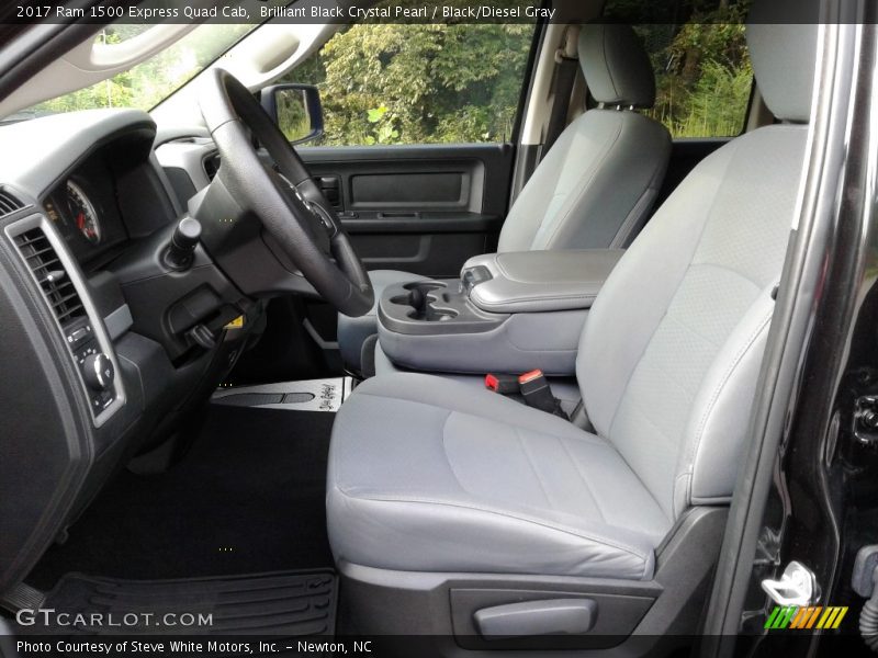 Brilliant Black Crystal Pearl / Black/Diesel Gray 2017 Ram 1500 Express Quad Cab