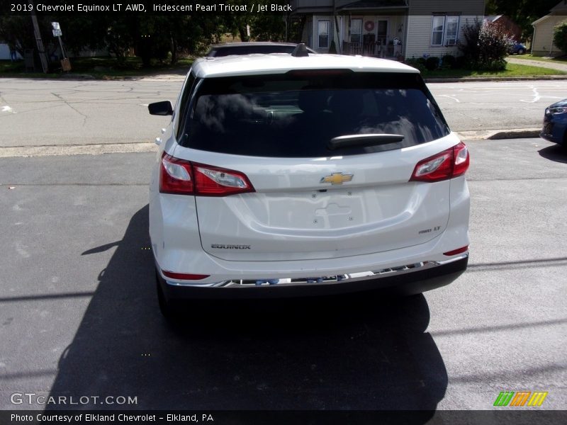 Iridescent Pearl Tricoat / Jet Black 2019 Chevrolet Equinox LT AWD