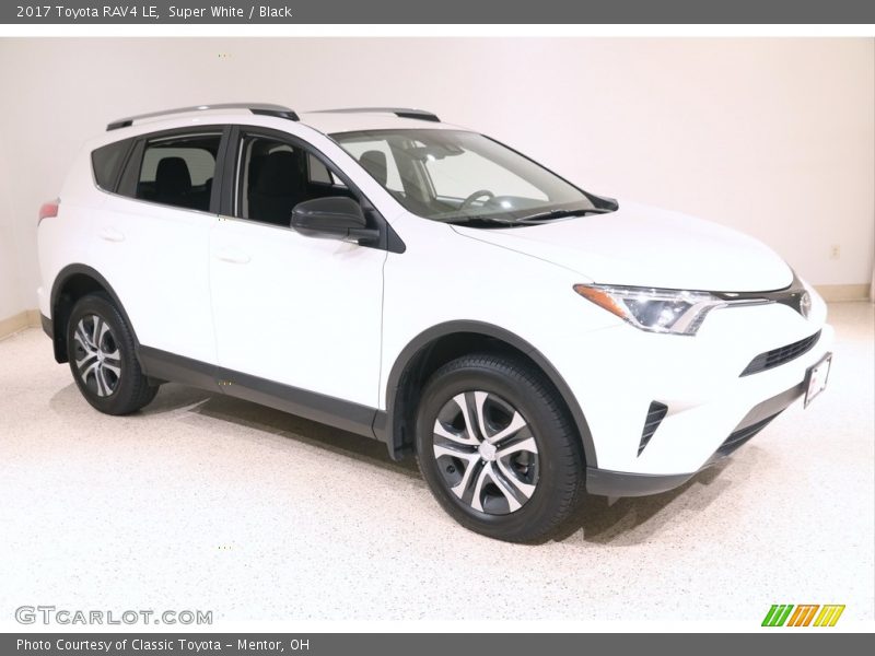 Super White / Black 2017 Toyota RAV4 LE