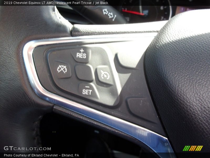 Iridescent Pearl Tricoat / Jet Black 2019 Chevrolet Equinox LT AWD