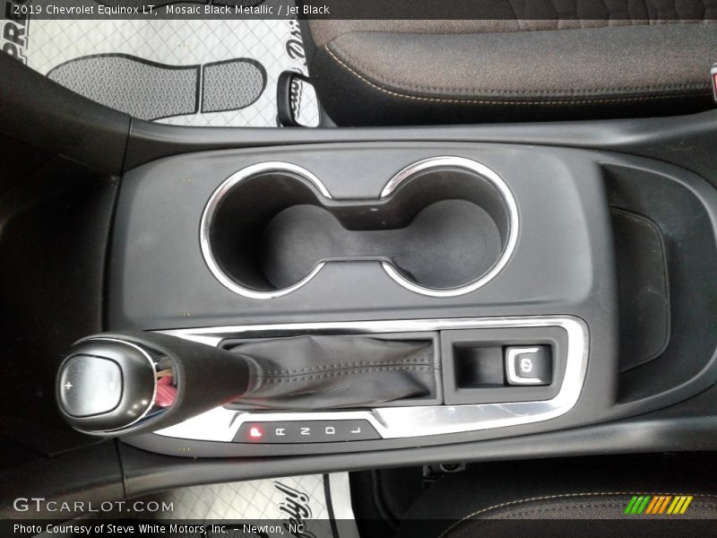 Mosaic Black Metallic / Jet Black 2019 Chevrolet Equinox LT
