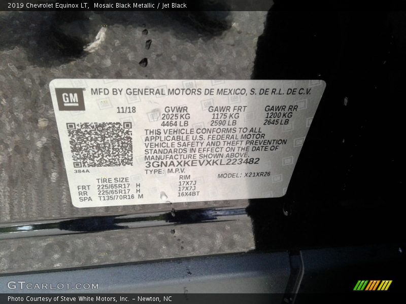 Mosaic Black Metallic / Jet Black 2019 Chevrolet Equinox LT