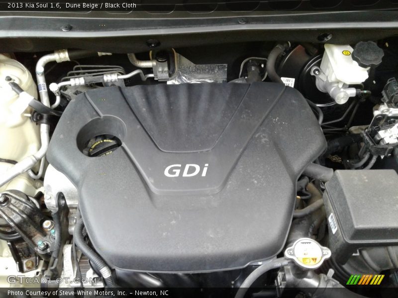 Dune Beige / Black Cloth 2013 Kia Soul 1.6