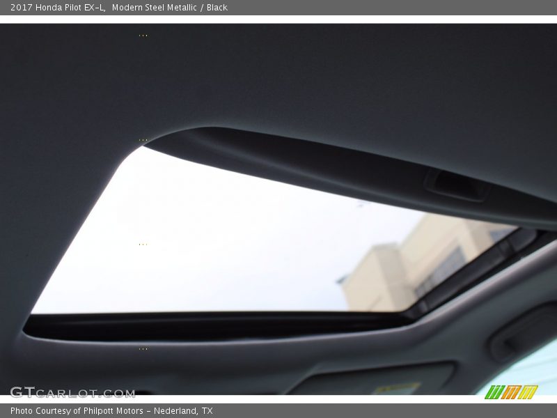 Sunroof of 2017 Pilot EX-L