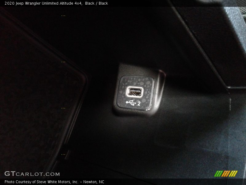 Black / Black 2020 Jeep Wrangler Unlimited Altitude 4x4