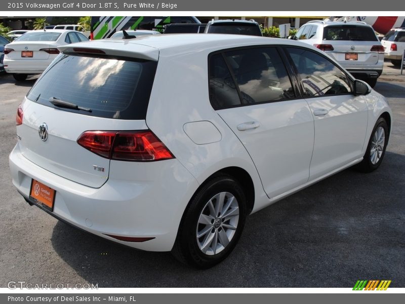 Pure White / Beige 2015 Volkswagen Golf 4 Door 1.8T S