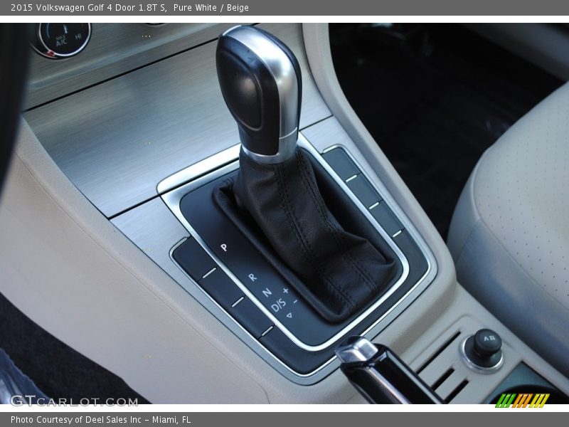 Pure White / Beige 2015 Volkswagen Golf 4 Door 1.8T S