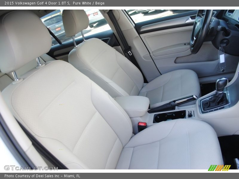 Pure White / Beige 2015 Volkswagen Golf 4 Door 1.8T S