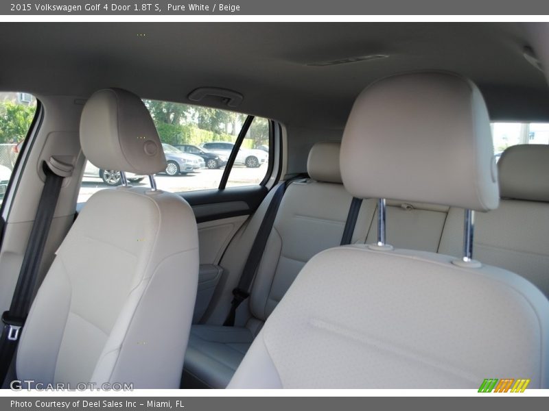 Pure White / Beige 2015 Volkswagen Golf 4 Door 1.8T S