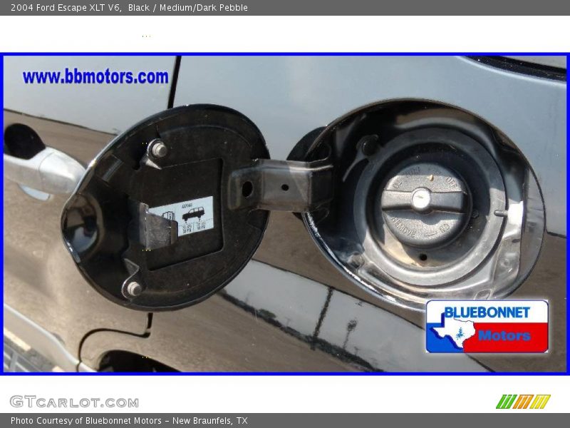 Black / Medium/Dark Pebble 2004 Ford Escape XLT V6