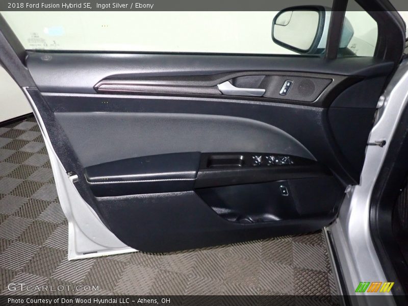Ingot Silver / Ebony 2018 Ford Fusion Hybrid SE
