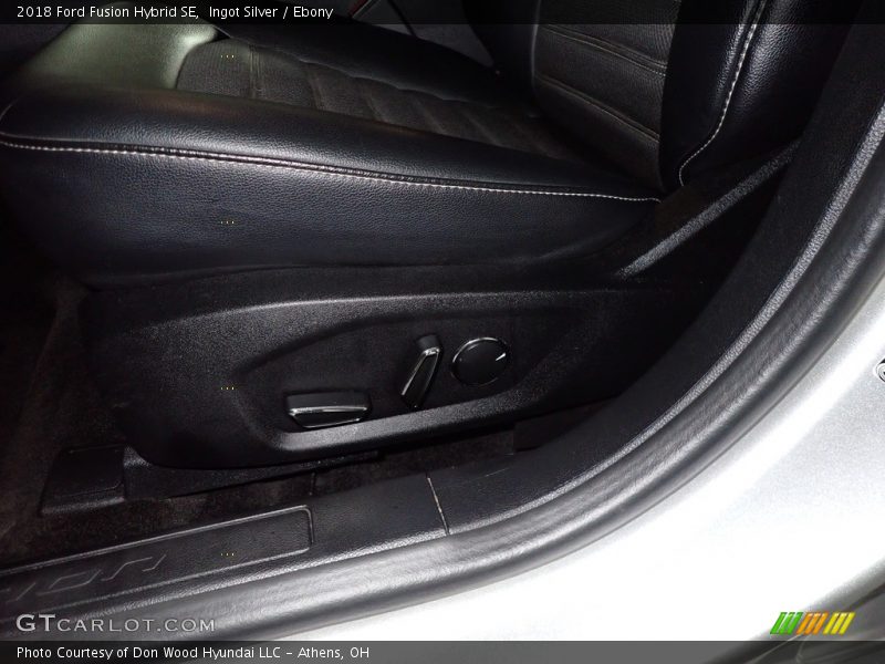 Ingot Silver / Ebony 2018 Ford Fusion Hybrid SE