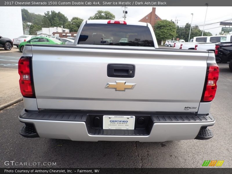 Silver Ice Metallic / Dark Ash/Jet Black 2017 Chevrolet Silverado 1500 Custom Double Cab 4x4