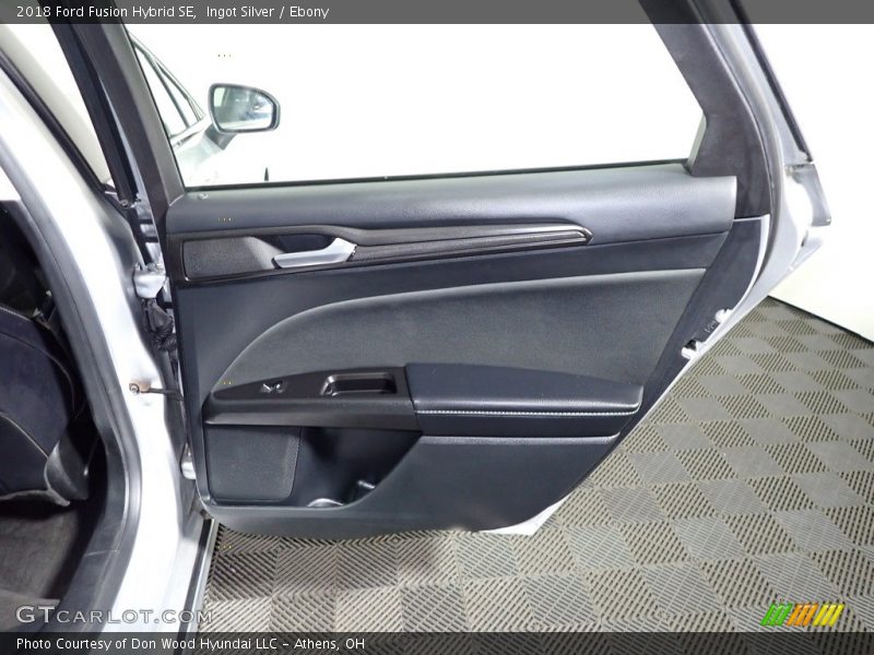 Ingot Silver / Ebony 2018 Ford Fusion Hybrid SE