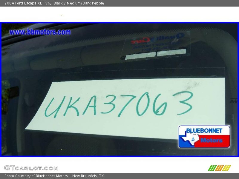 Black / Medium/Dark Pebble 2004 Ford Escape XLT V6