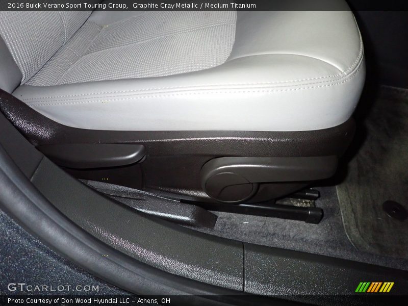 Front Seat of 2016 Verano Sport Touring Group