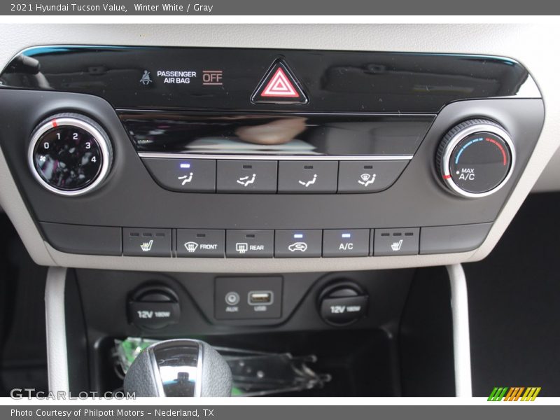 Winter White / Gray 2021 Hyundai Tucson Value