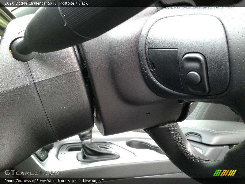 Frostbite / Black 2020 Dodge Challenger SXT