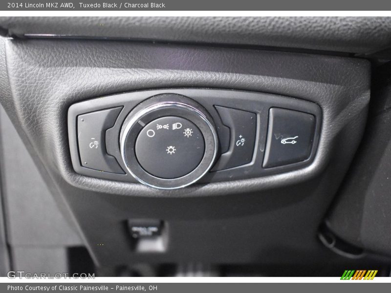 Controls of 2014 MKZ AWD