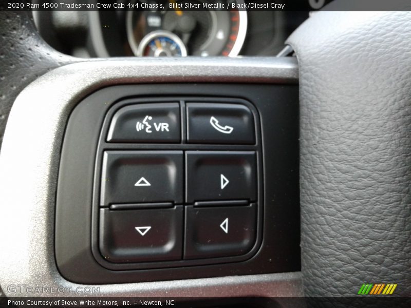  2020 4500 Tradesman Crew Cab 4x4 Chassis Steering Wheel