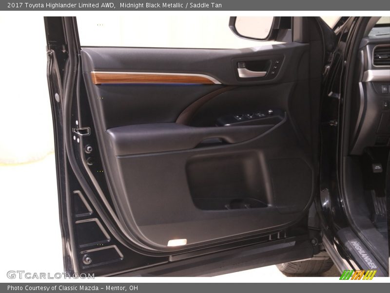 Midnight Black Metallic / Saddle Tan 2017 Toyota Highlander Limited AWD