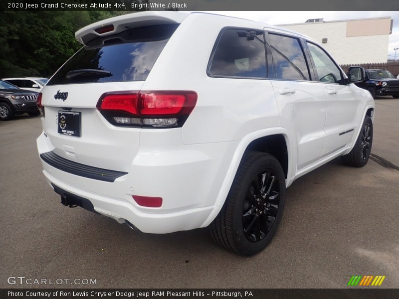 Bright White / Black 2020 Jeep Grand Cherokee Altitude 4x4