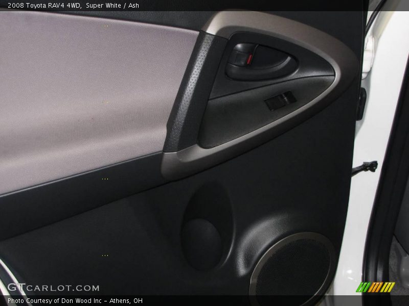Super White / Ash 2008 Toyota RAV4 4WD