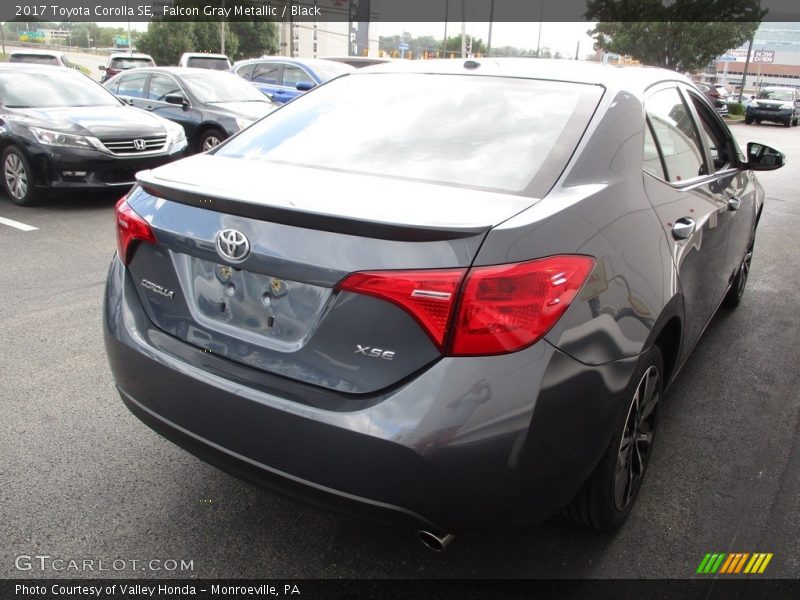 Falcon Gray Metallic / Black 2017 Toyota Corolla SE