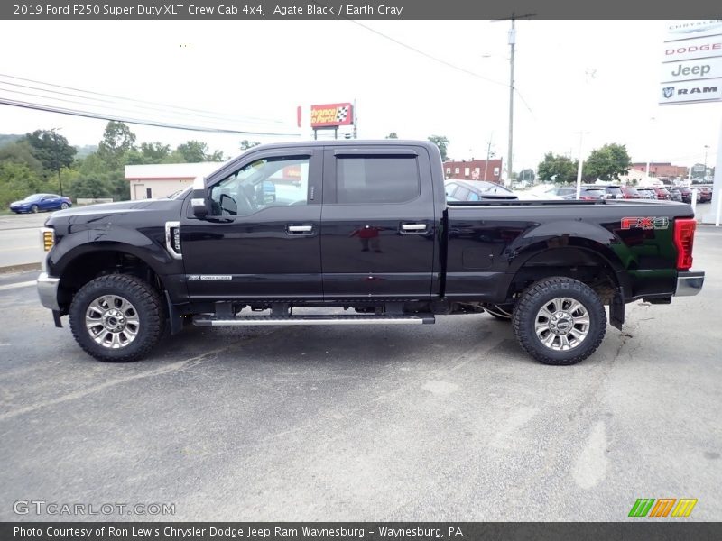 Agate Black / Earth Gray 2019 Ford F250 Super Duty XLT Crew Cab 4x4