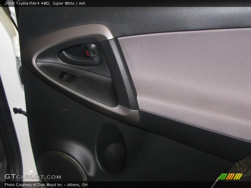 Super White / Ash 2008 Toyota RAV4 4WD