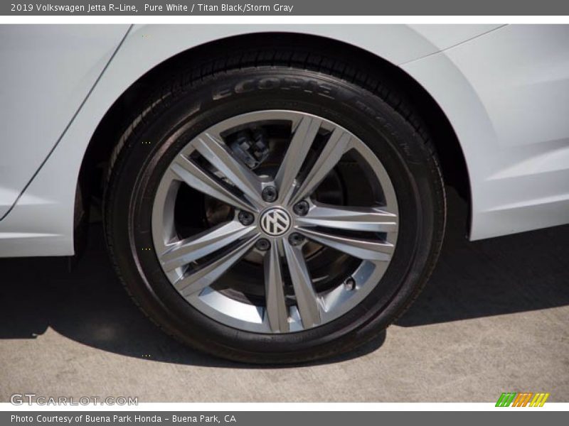 Pure White / Titan Black/Storm Gray 2019 Volkswagen Jetta R-Line