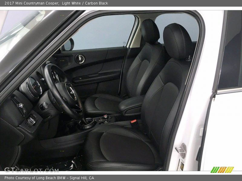 Light White / Carbon Black 2017 Mini Countryman Cooper