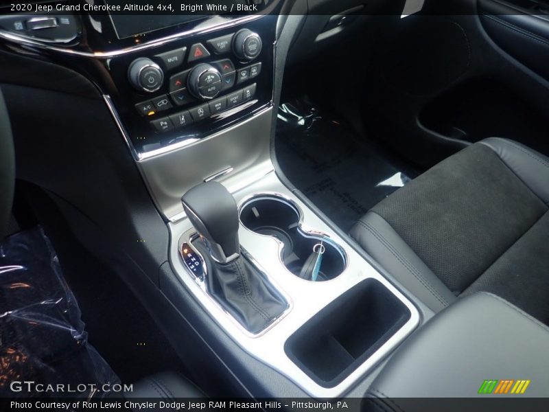 Bright White / Black 2020 Jeep Grand Cherokee Altitude 4x4