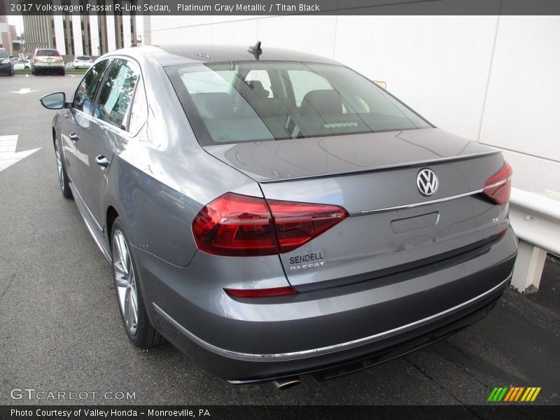 Platinum Gray Metallic / Titan Black 2017 Volkswagen Passat R-Line Sedan