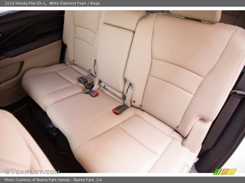 White Diamond Pearl / Beige 2019 Honda Pilot EX-L