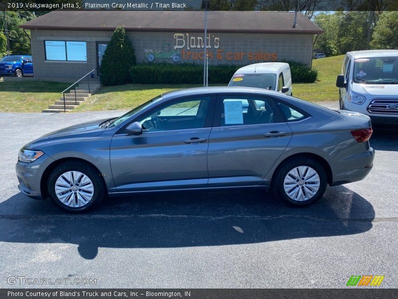 Platinum Gray Metallic / Titan Black 2019 Volkswagen Jetta S