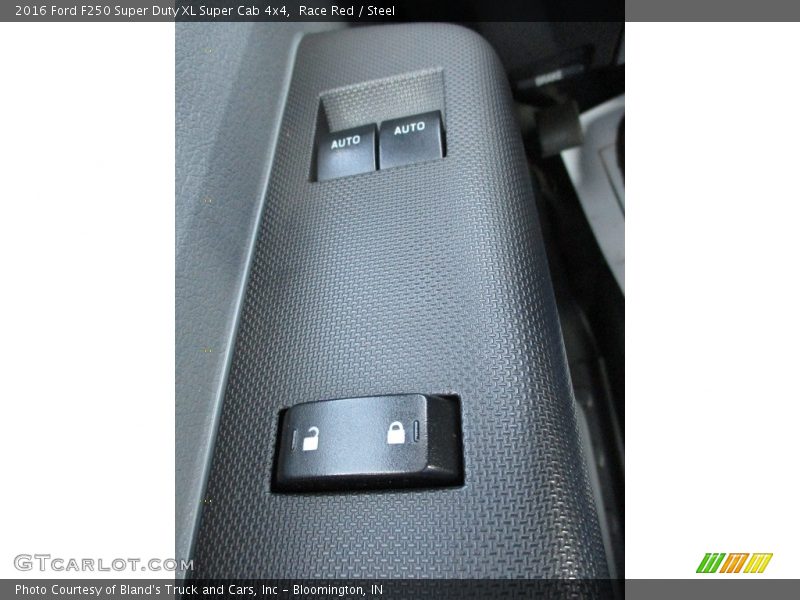 Race Red / Steel 2016 Ford F250 Super Duty XL Super Cab 4x4
