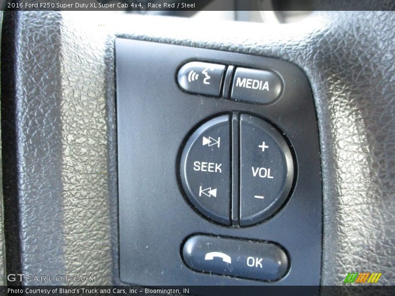Race Red / Steel 2016 Ford F250 Super Duty XL Super Cab 4x4