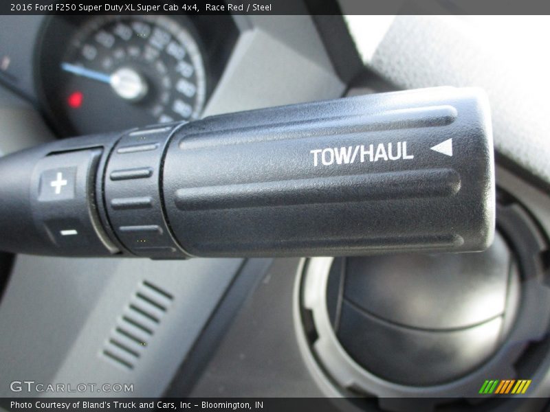 Race Red / Steel 2016 Ford F250 Super Duty XL Super Cab 4x4